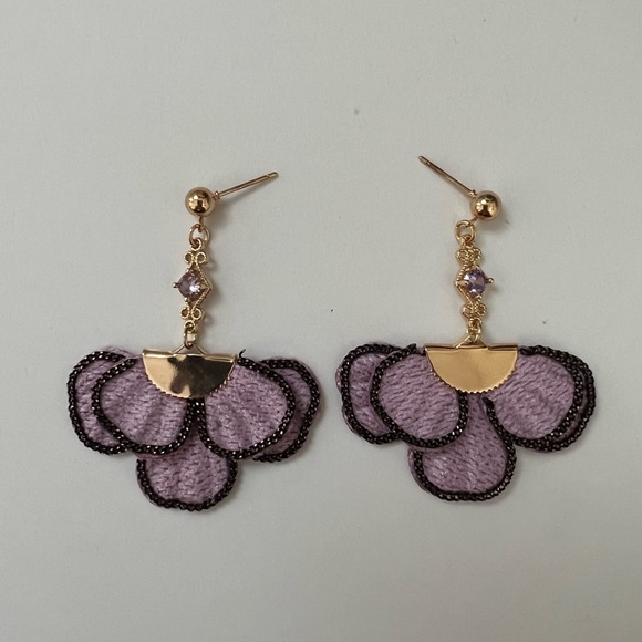 Elegant Flirty Flower-Inspired Dangle Earrings - Fabric Dangle Earrings - Picture 5 of 6